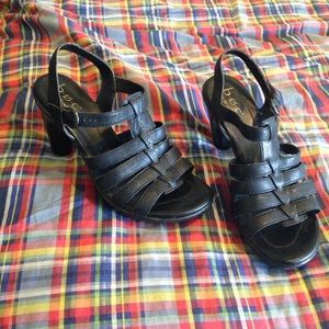 ⬇️ BOC Born on Concept Leather Strap Heel Sandal