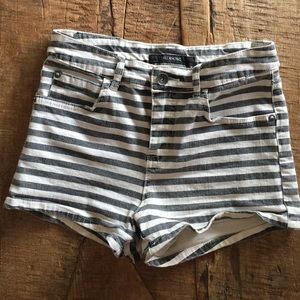 Billabong high waisted shorts