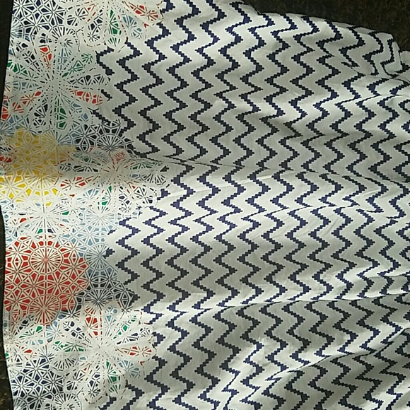 NWT DRESS - Picture 3 of 3