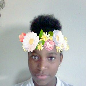 Meet your Posher, Safiya