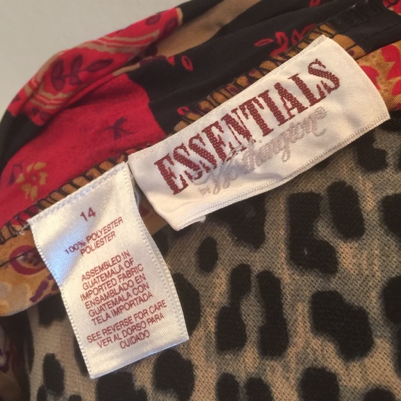 Multi-pattern red and black pleated skirt - Picture 3 of 3