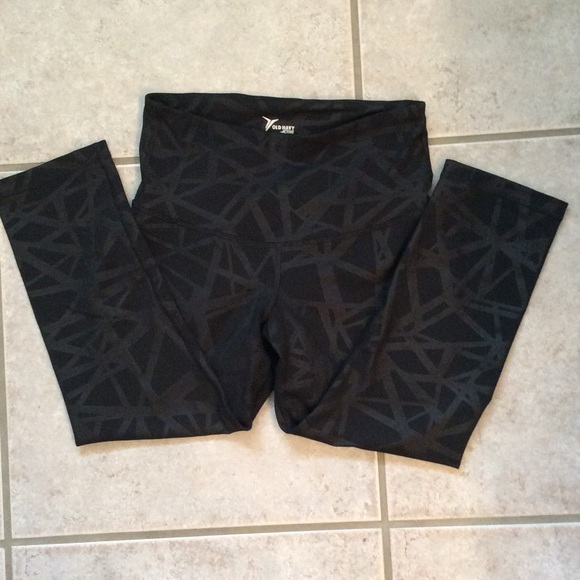 Old Navy Active Capri