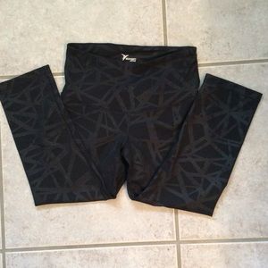 Old Navy Active Capri