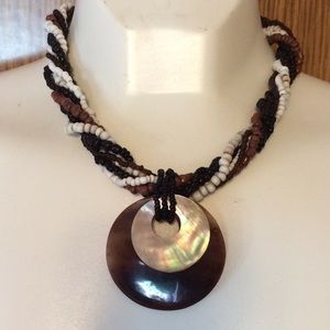 Dress up necklace