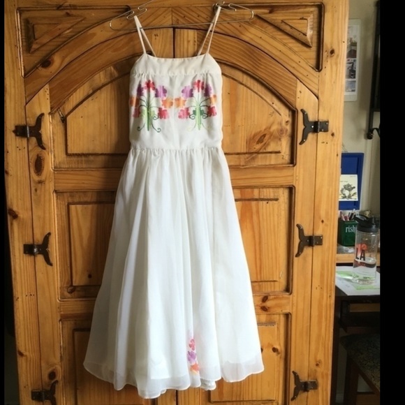 Stunning vintage floral dress