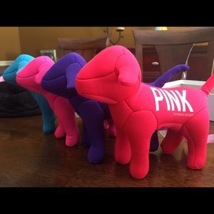 VS PINK Limited Edition mini-dogs