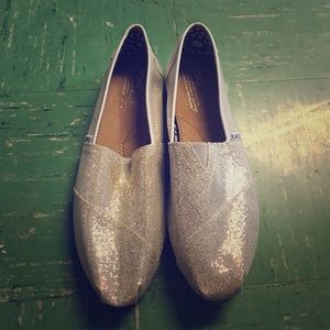 Silver Sparkle Toms