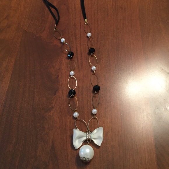 Pendent necklace