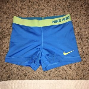 Blue/neon green Nike pro spandex