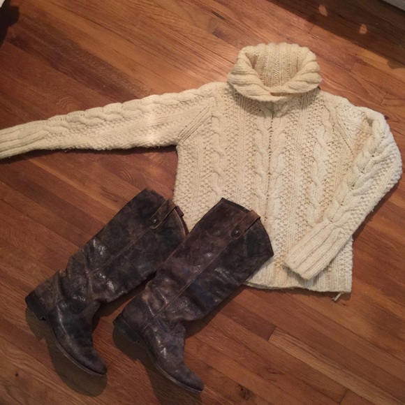 Banana Republic: Cowl neck fisherman's sweater.
