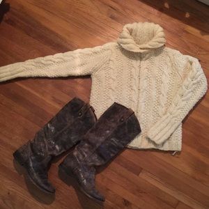 Banana Republic: Cowl neck fisherman's sweater.