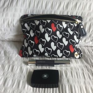 Clinique Curvaceous coal chubby shadow stick