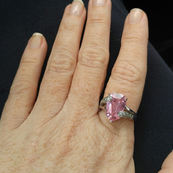 Premier Designs ring