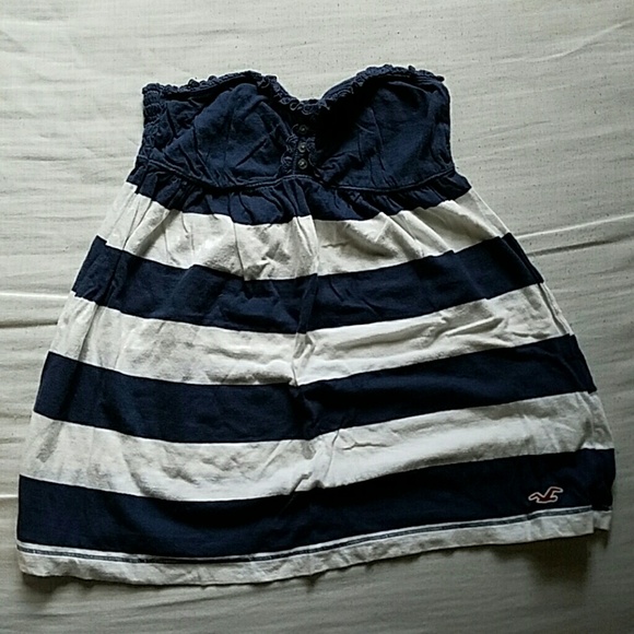 Hollister top