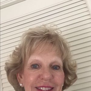 Meet your Posher, Trela