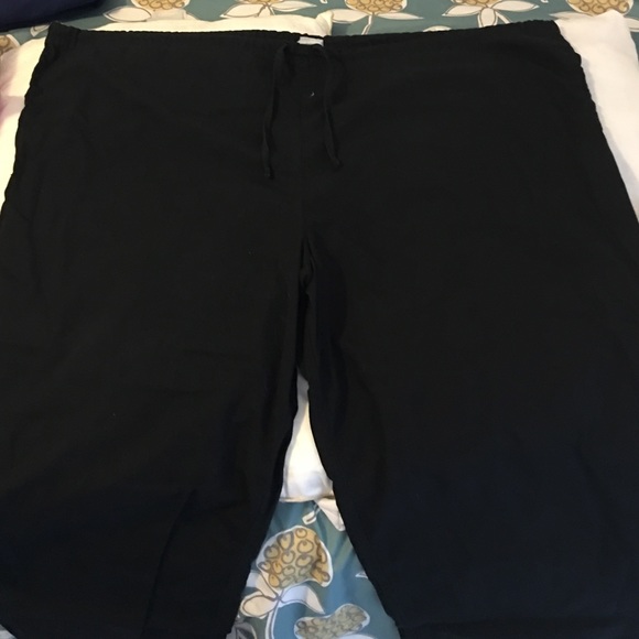 Black scrubs