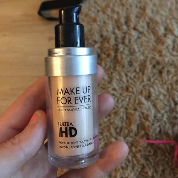 Makeup forever hd foundation - Picture 1 of 3