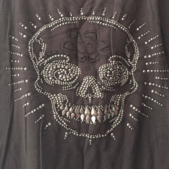 Skull shirt - Picture 2 of 2