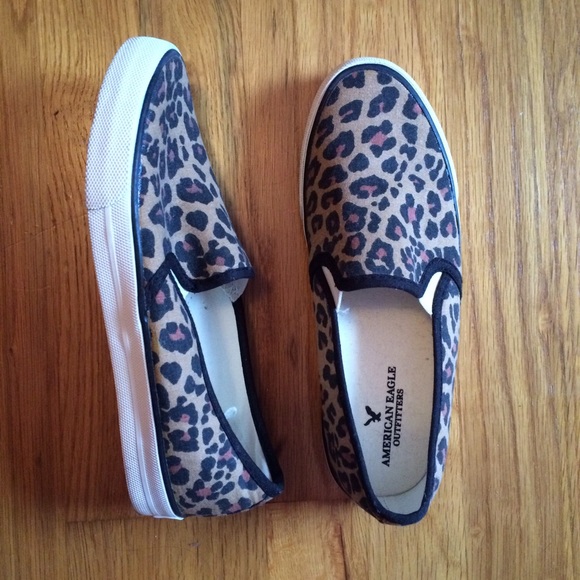 American eagle slide on sneakers