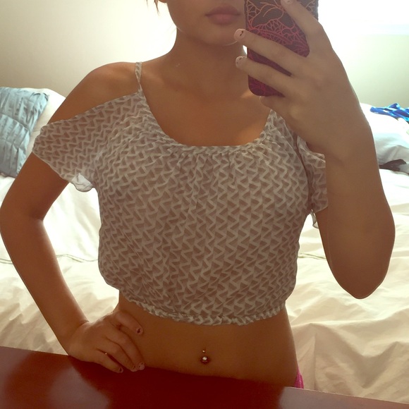 Cute Flowy Crop Top