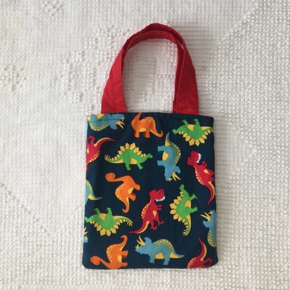 Boys Dinosaur Mini Crayon Tote! NWT! - Picture 2 of 4