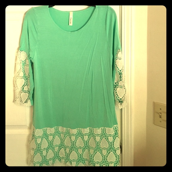 Beautiful Rachel Kate top