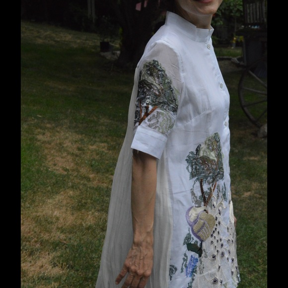 Beautiful embroidered long tunic shirt. - Picture 2 of 4