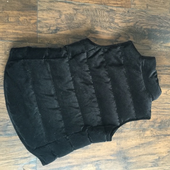 Banana Republic Puffer Vest - Picture 3 of 3