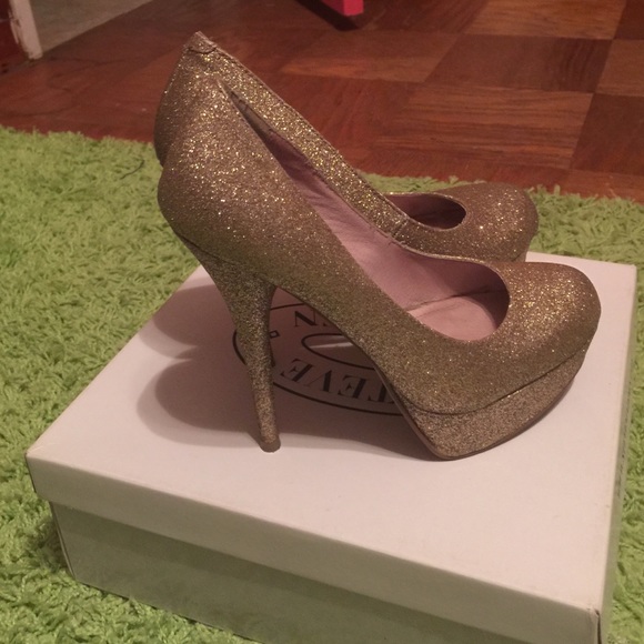 Gold Sparkle Platform Heels