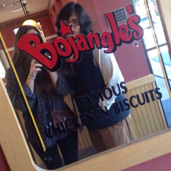 Meet your Posher, Sunny - Picture 3 of 4