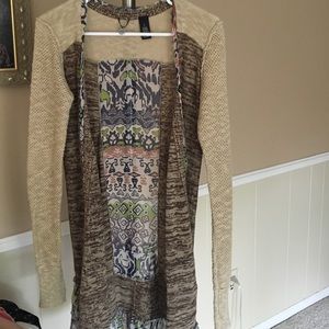 Open Cardigan (ruffle bottom)