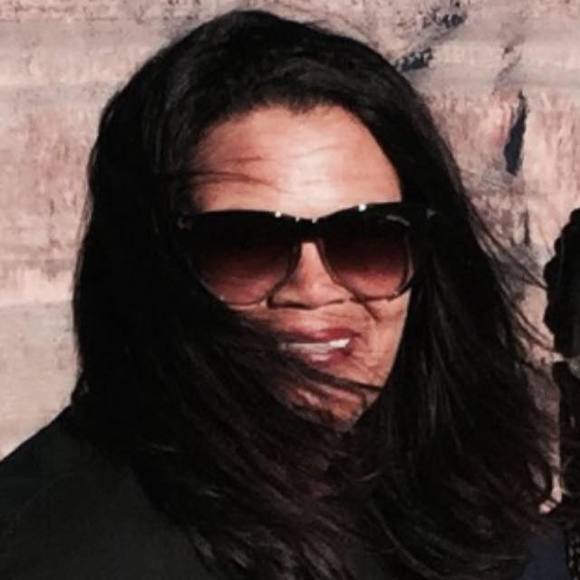 Meet your Posher, Robin - Picture 1 of 1