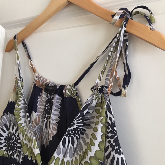 BCBGMaxazria Navy Floral Tank Top - Picture 3 of 4