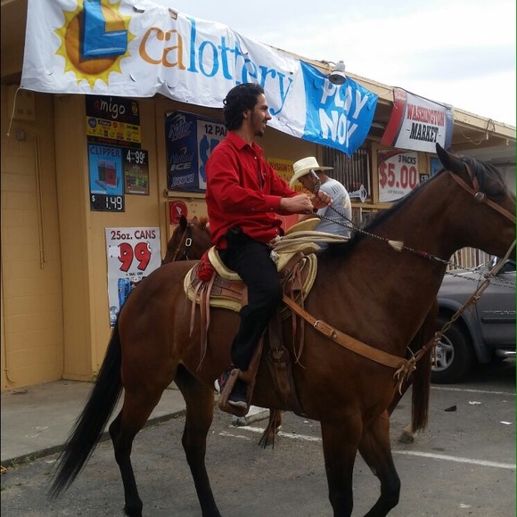 Meet your Posher, Ahmed - Picture 1 of 1