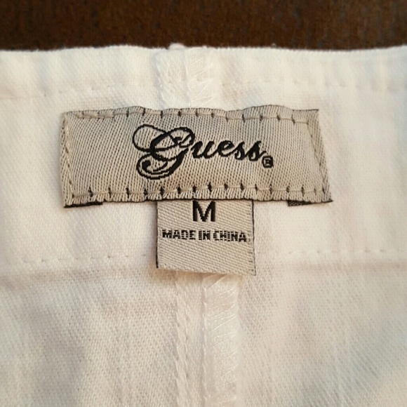 Guess top - Picture 2 of 3