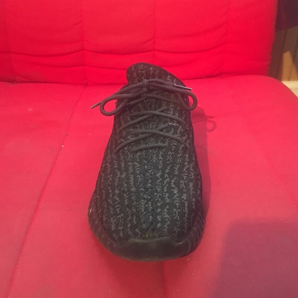 Yeezy Boost 350 - Picture 2 of 4