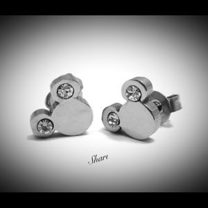 Mickey Mouse stud earrings 🎁flash sale🎁