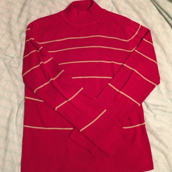 Mock turtle neck sweater - Picture 2 of 3