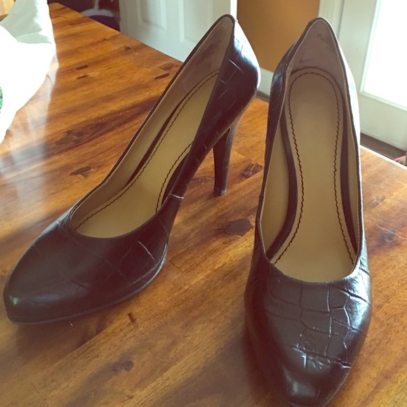 leather croc skin heels