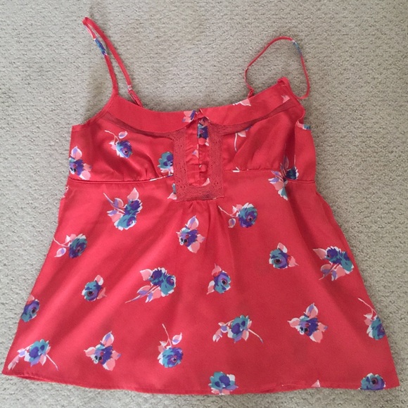 American Eagle silky, top size medium - Picture 1 of 4