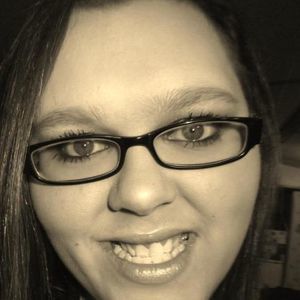 Meet your Posher, April