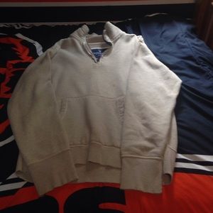 American eagle pullover