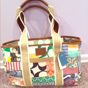 Medium Coach tote