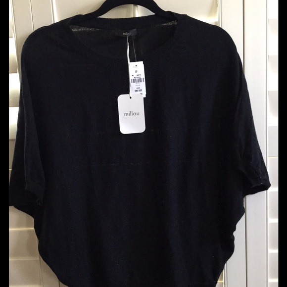 NWT LF STORES MILLAU Black Lightweight Top
