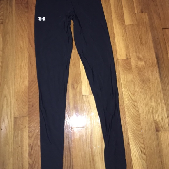 Under Armor Workout Clothing Set