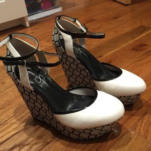 Jessica Simpson Wedges