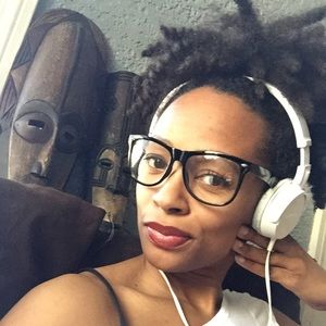 Meet your Posher, Syretta