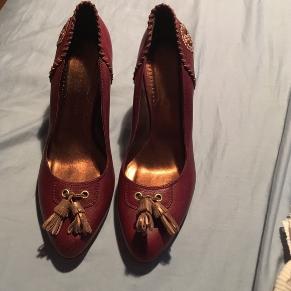 Isabella Fiore Italy Peace Sign Burgundy size 10