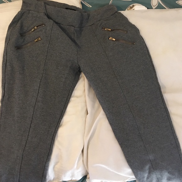 Gray leggings