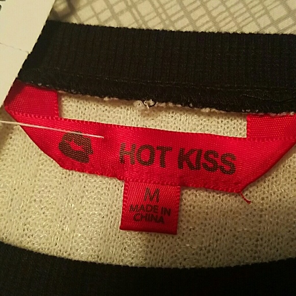 Black&White Crop Top - Picture 4 of 4